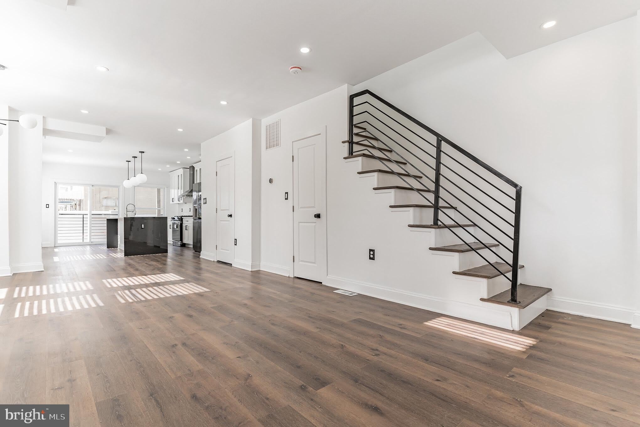 5300 5TH Street NW – photo 2