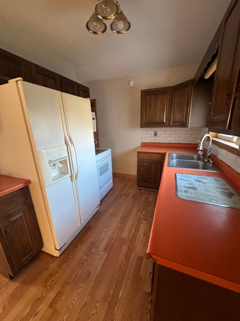 3bd 1.5ba home for rent in Hudson, IA – photo 3