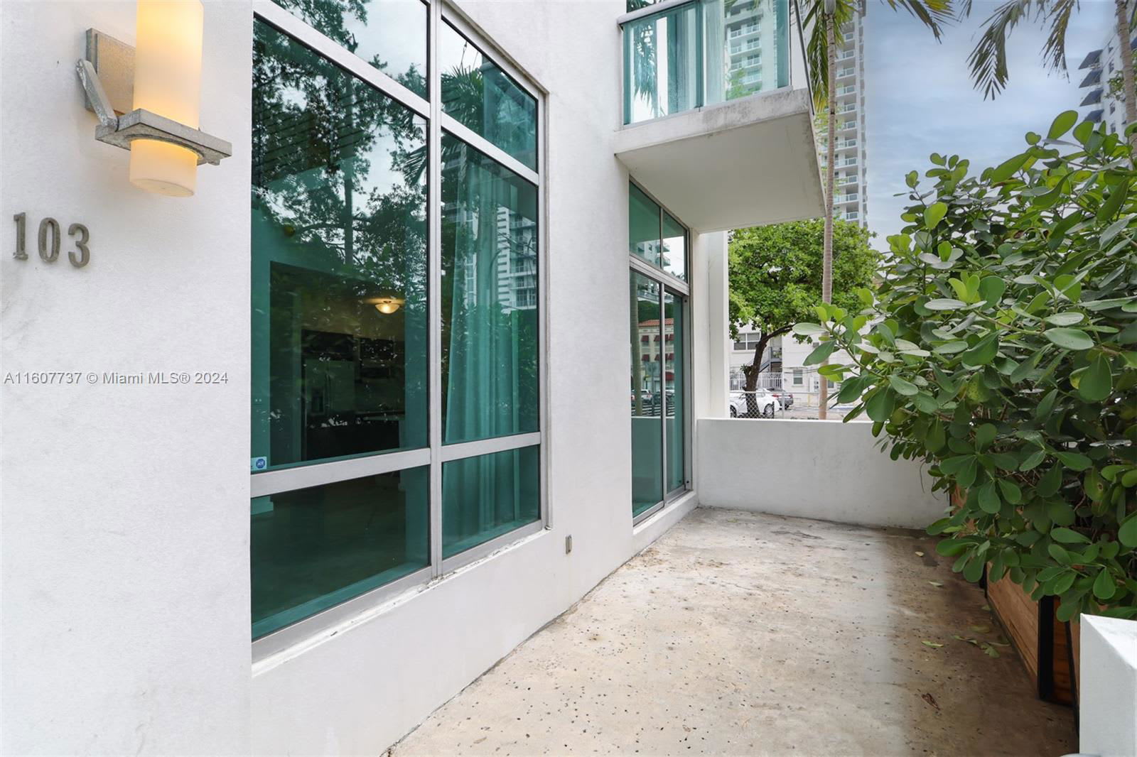 333 Northeast 24th Street – photo 3