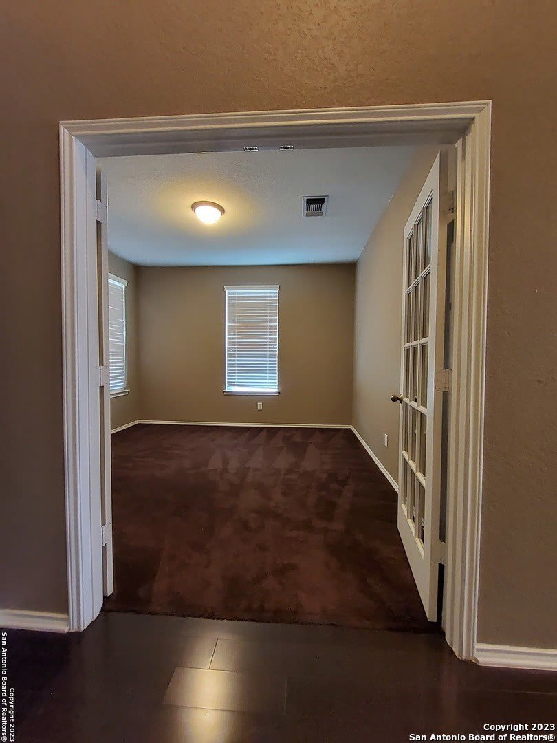 20223 Oak Panache – photo 3