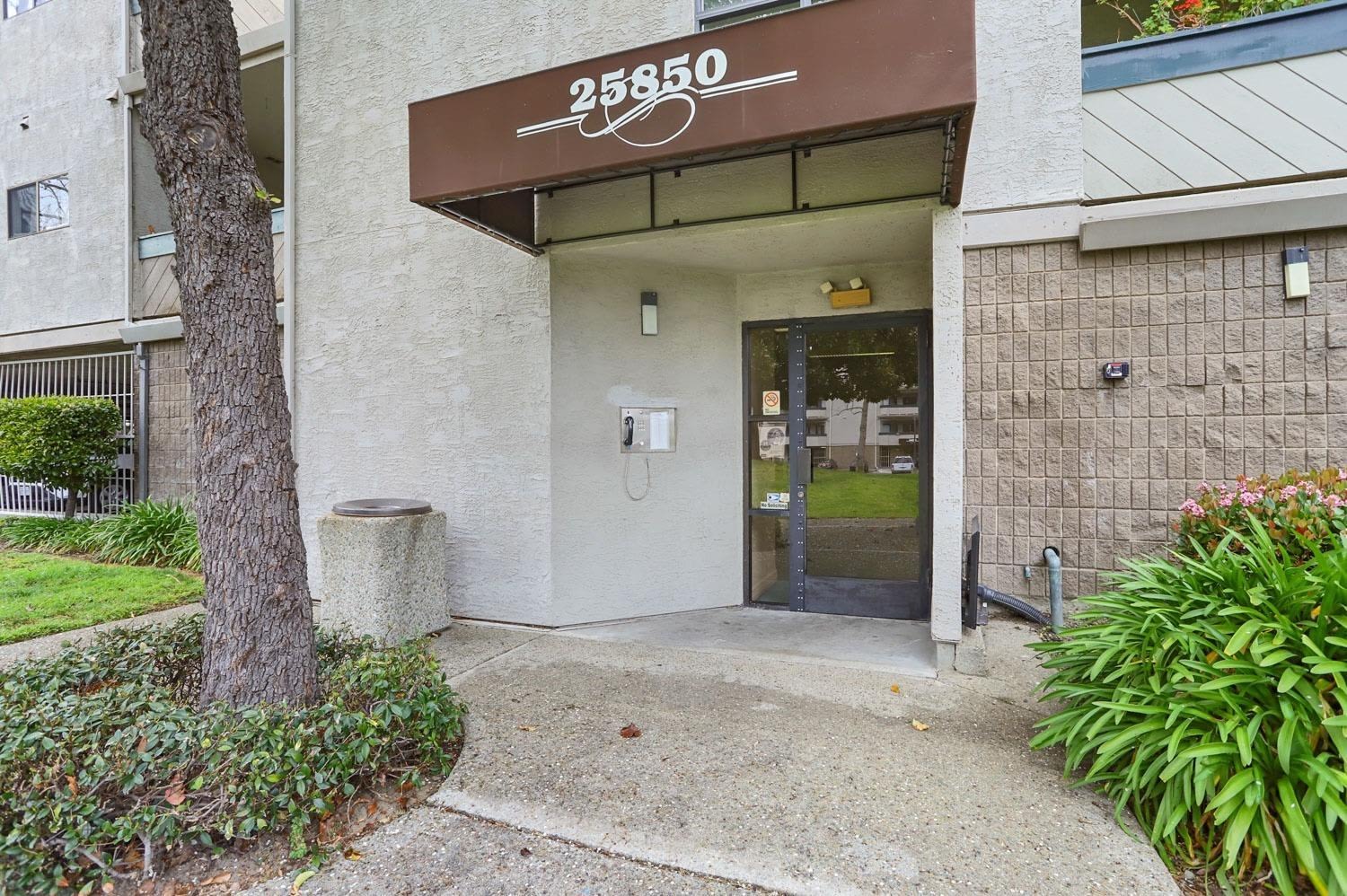25850 Kay Ave Apt 225 – photo 3