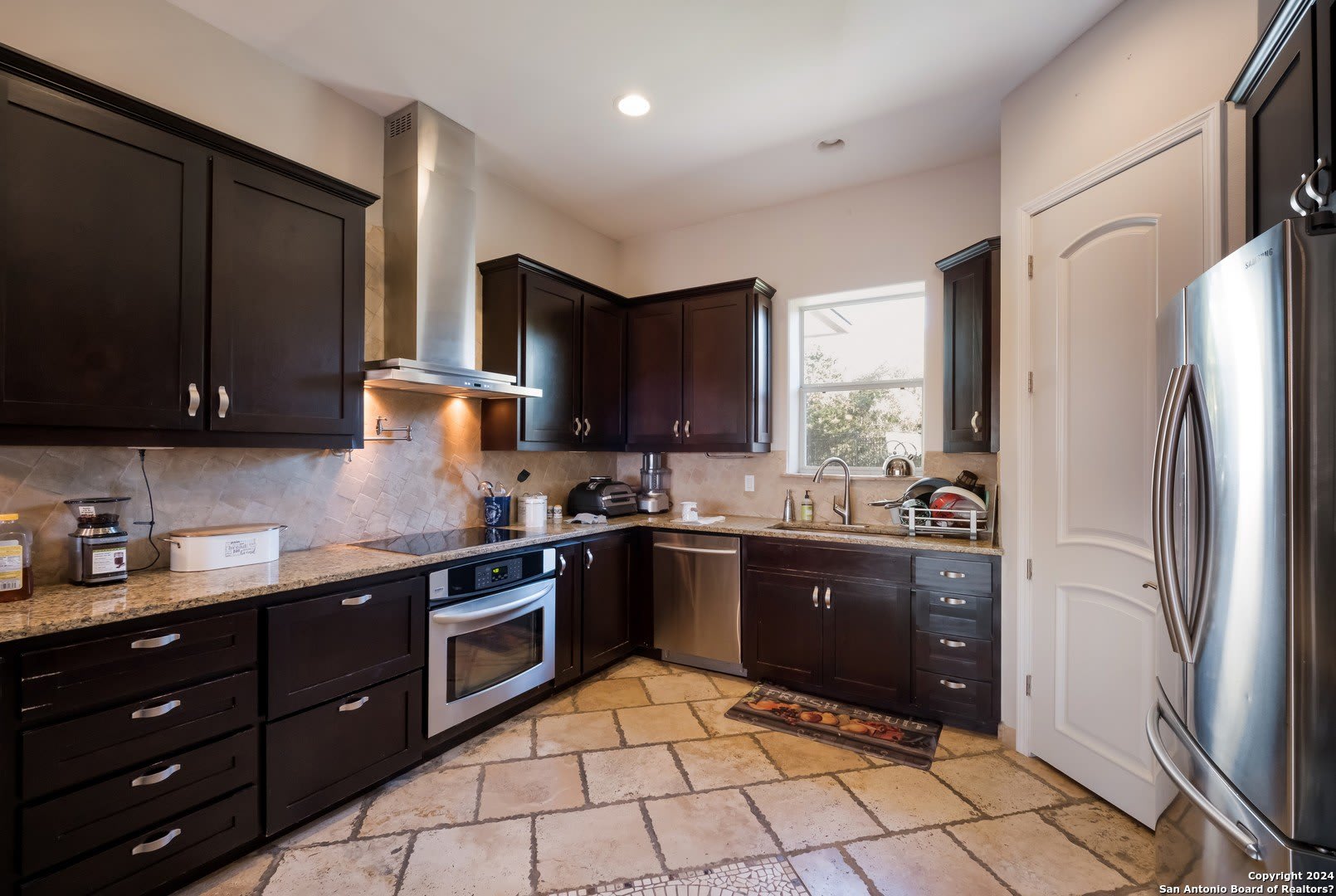 6710 MANOR HL – photo 5