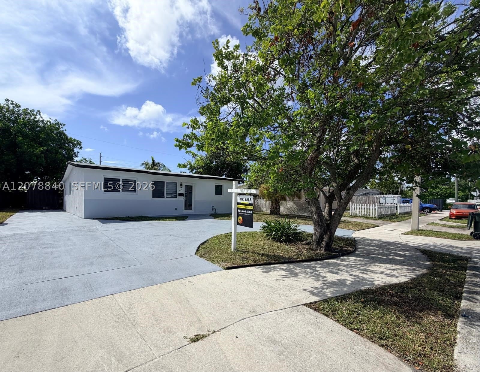 4130 NW 11th Ave – photo 2