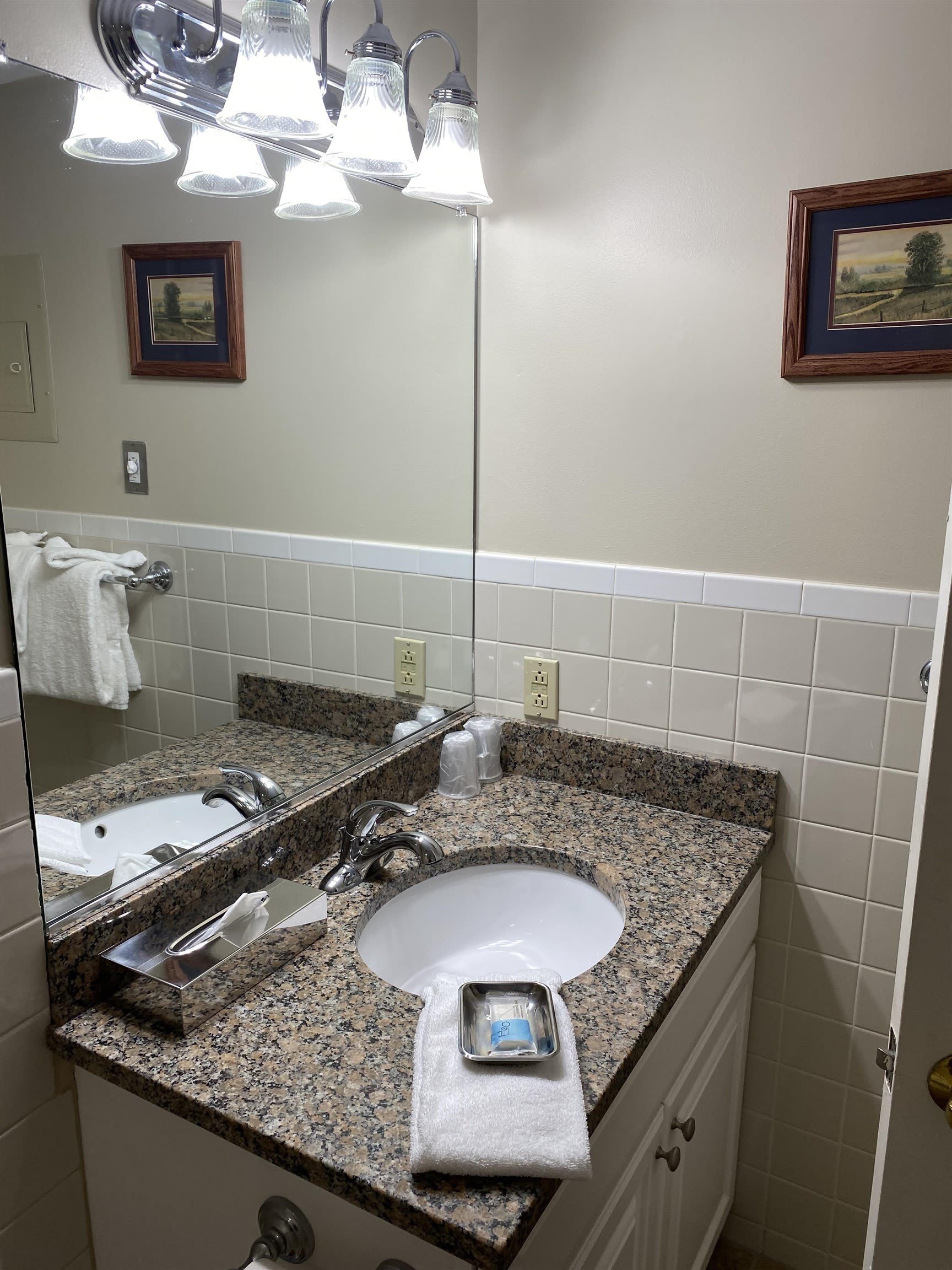 2760 Nh Route 16 – photo 3