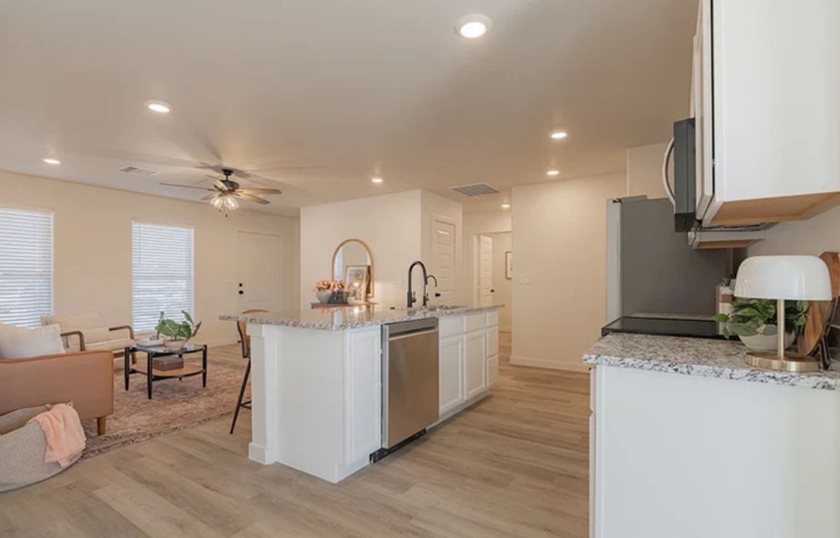 Take A Look In Havenbrook! – photo 3