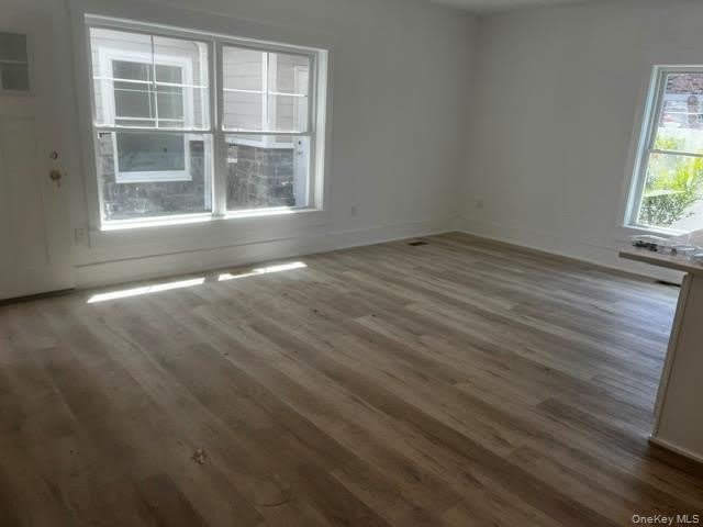 700 W Montauk Highway – photo 4
