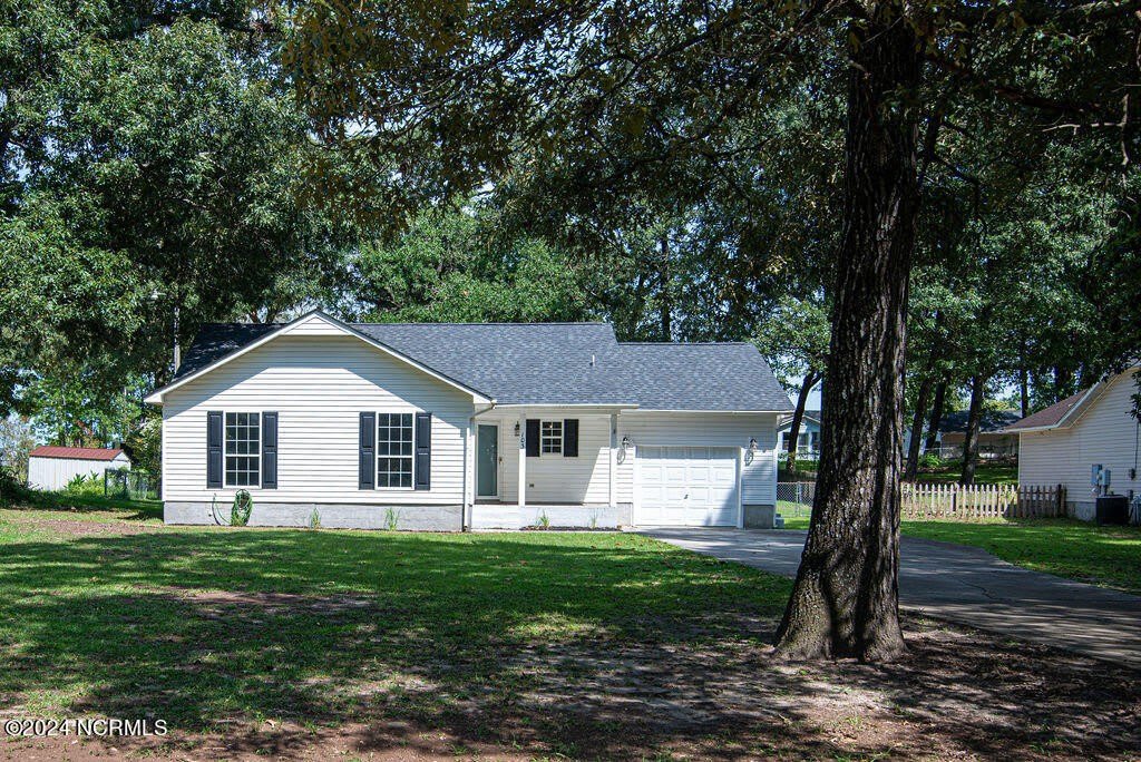 103 Carriage Hills Court – photo 2