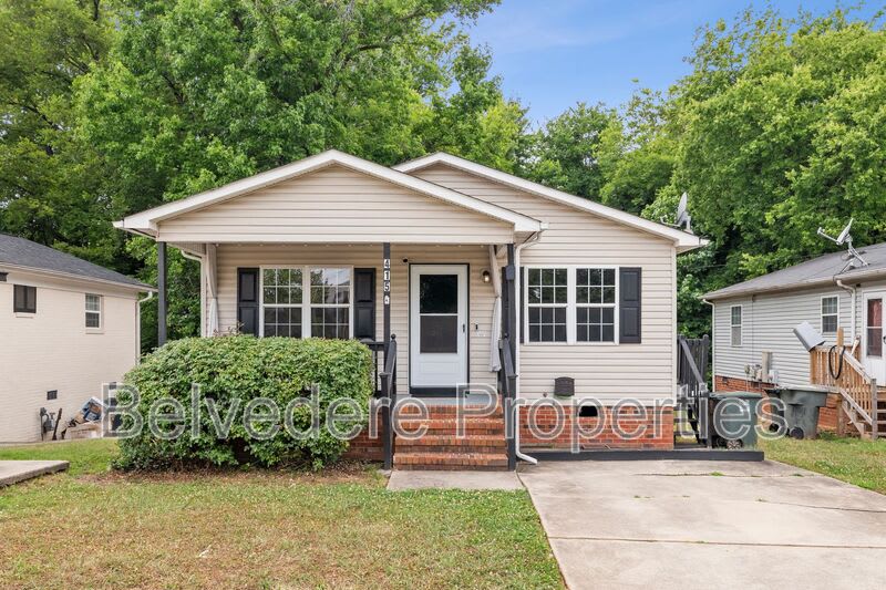 415 N Dudley St – photo 2