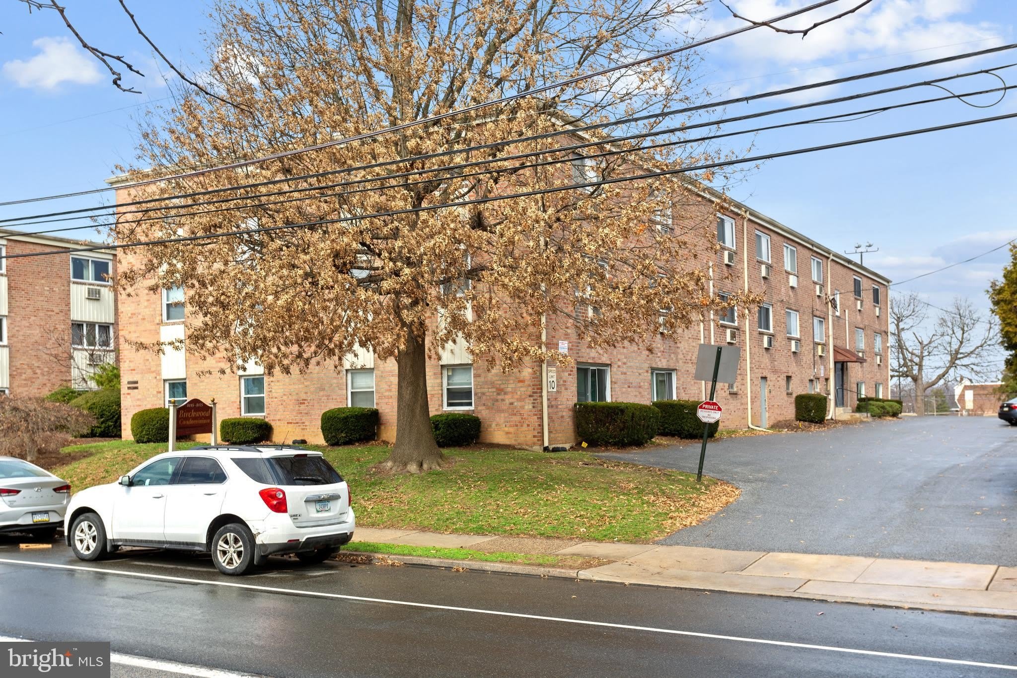8115 W Chester Pike – photo 5
