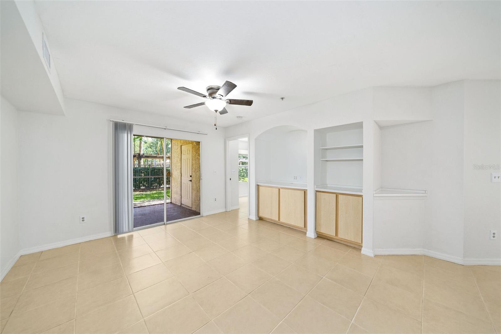 823 Camargo WayUnit 104 – photo 3