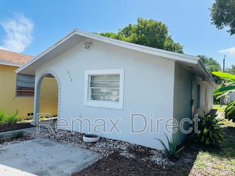 218 NORTH D Street, Lake Worth Beach, FL 33460 – photo 2