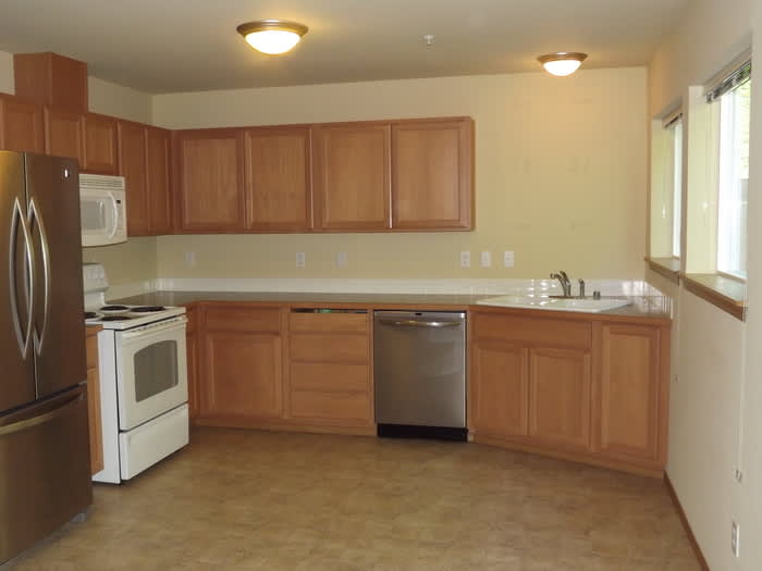 10511 140th Street Court East – photo 2