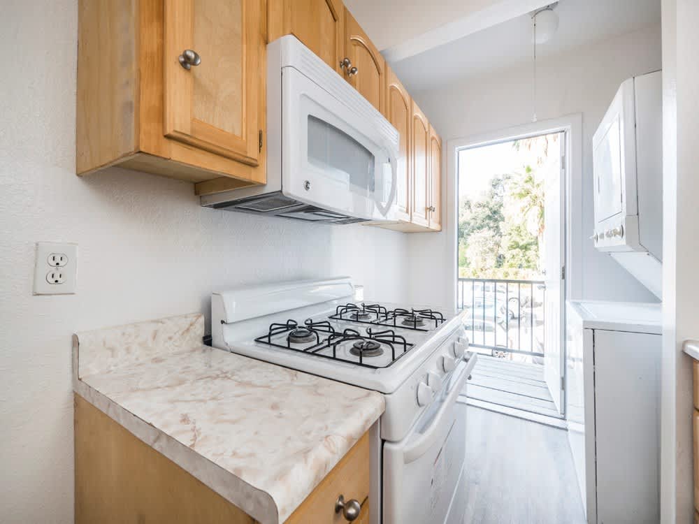 1209 South Orange Grove Boulevard – photo 3