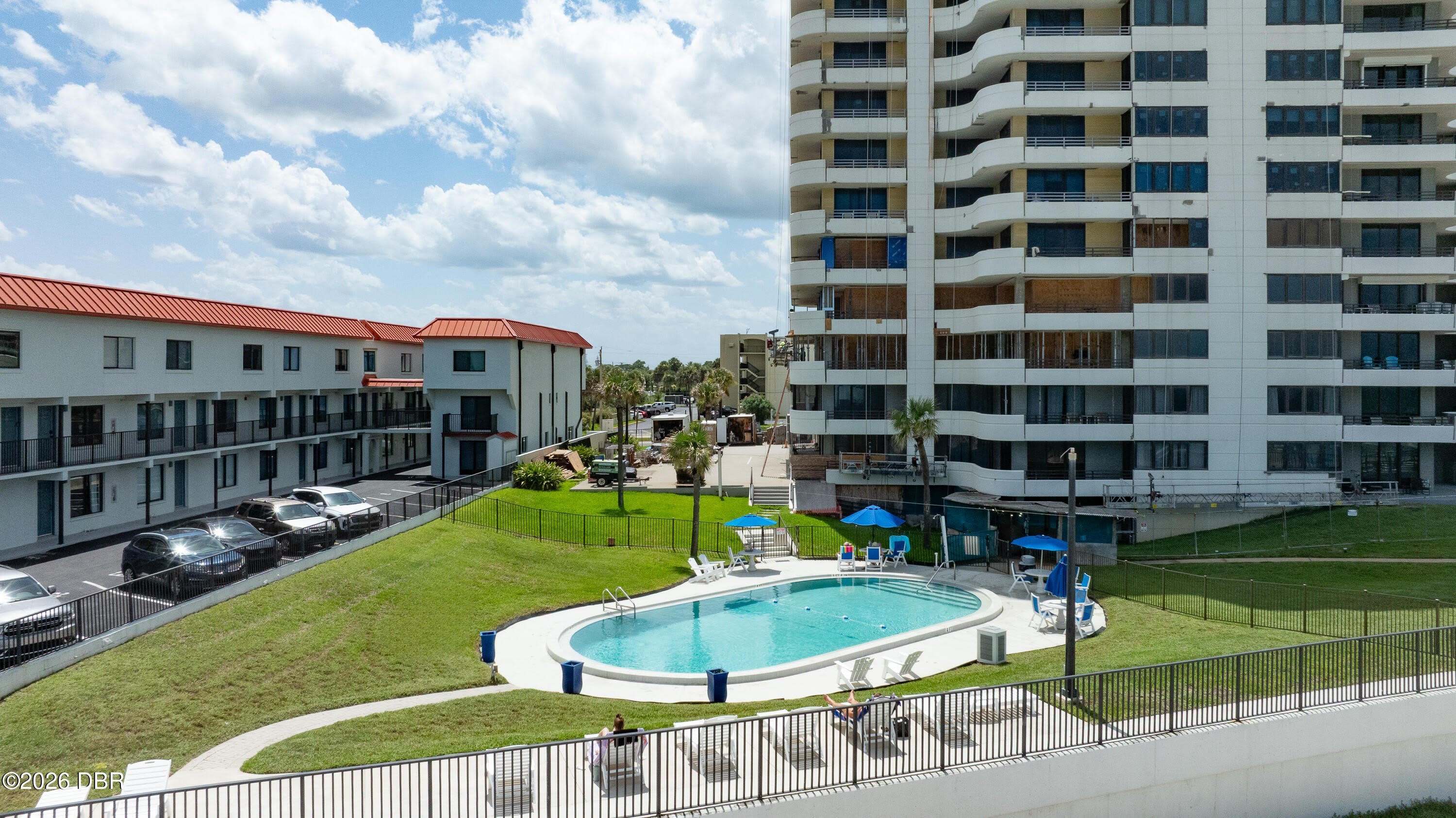 1420 N Atlantic Avenue – photo 4