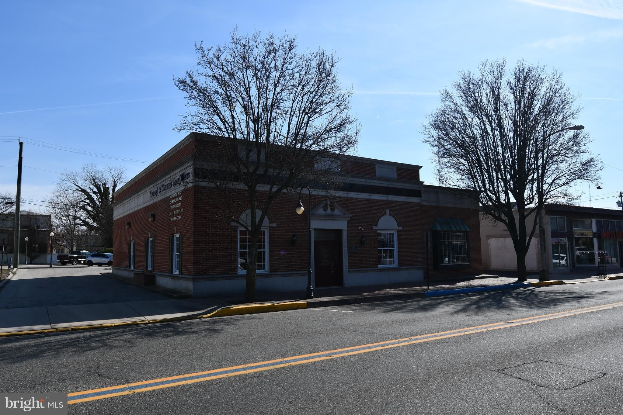 219 N HIGH Street – photo 4
