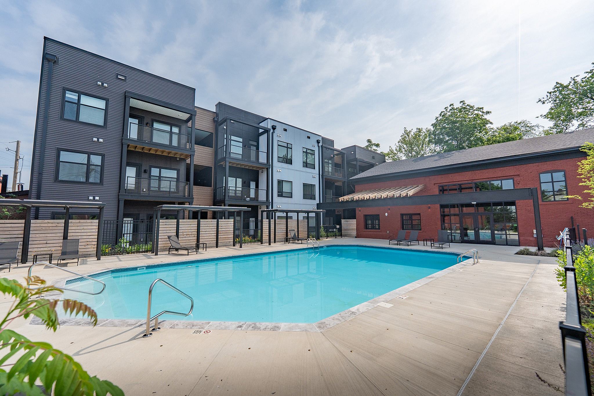 1460 Grant – photo 4