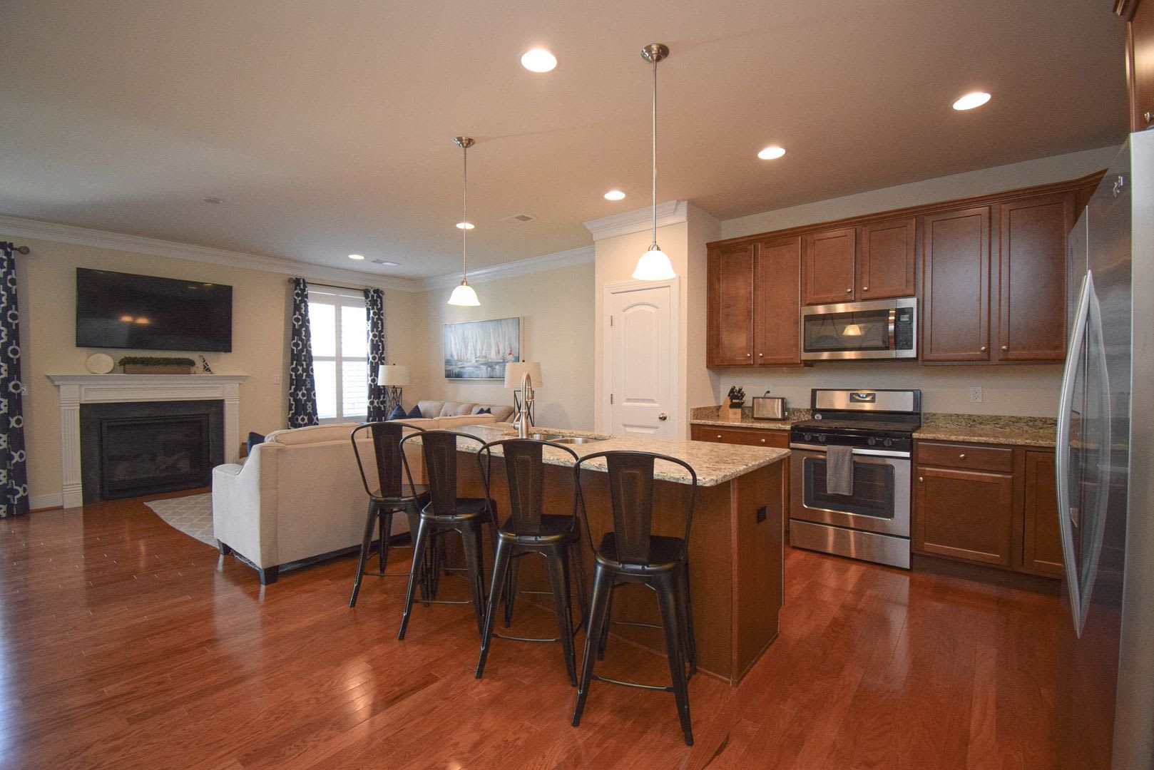 FULLY FURNISHED SAWGRASS TOWN HOME – photo 4