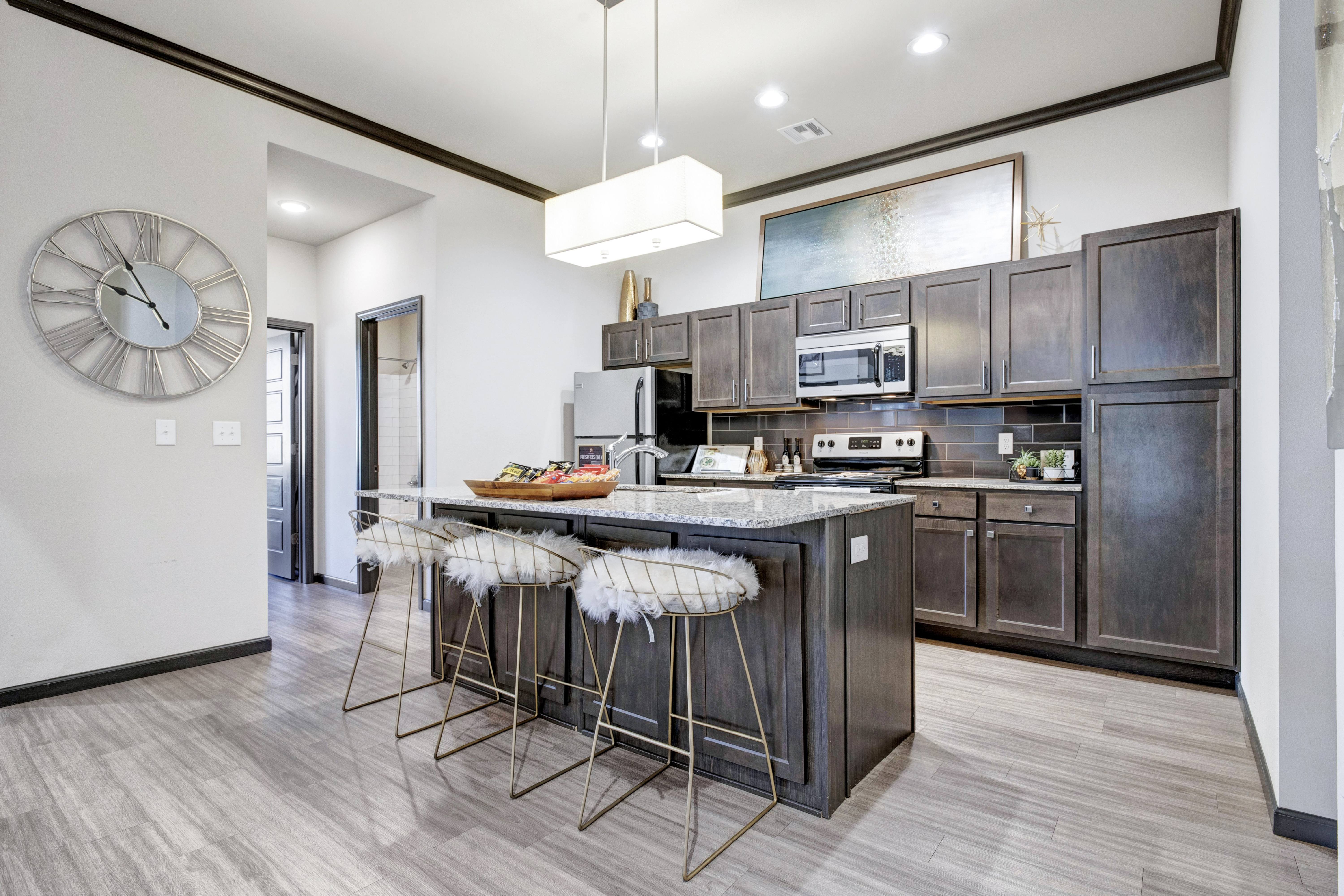 8966 East 56Th Place – photo 2