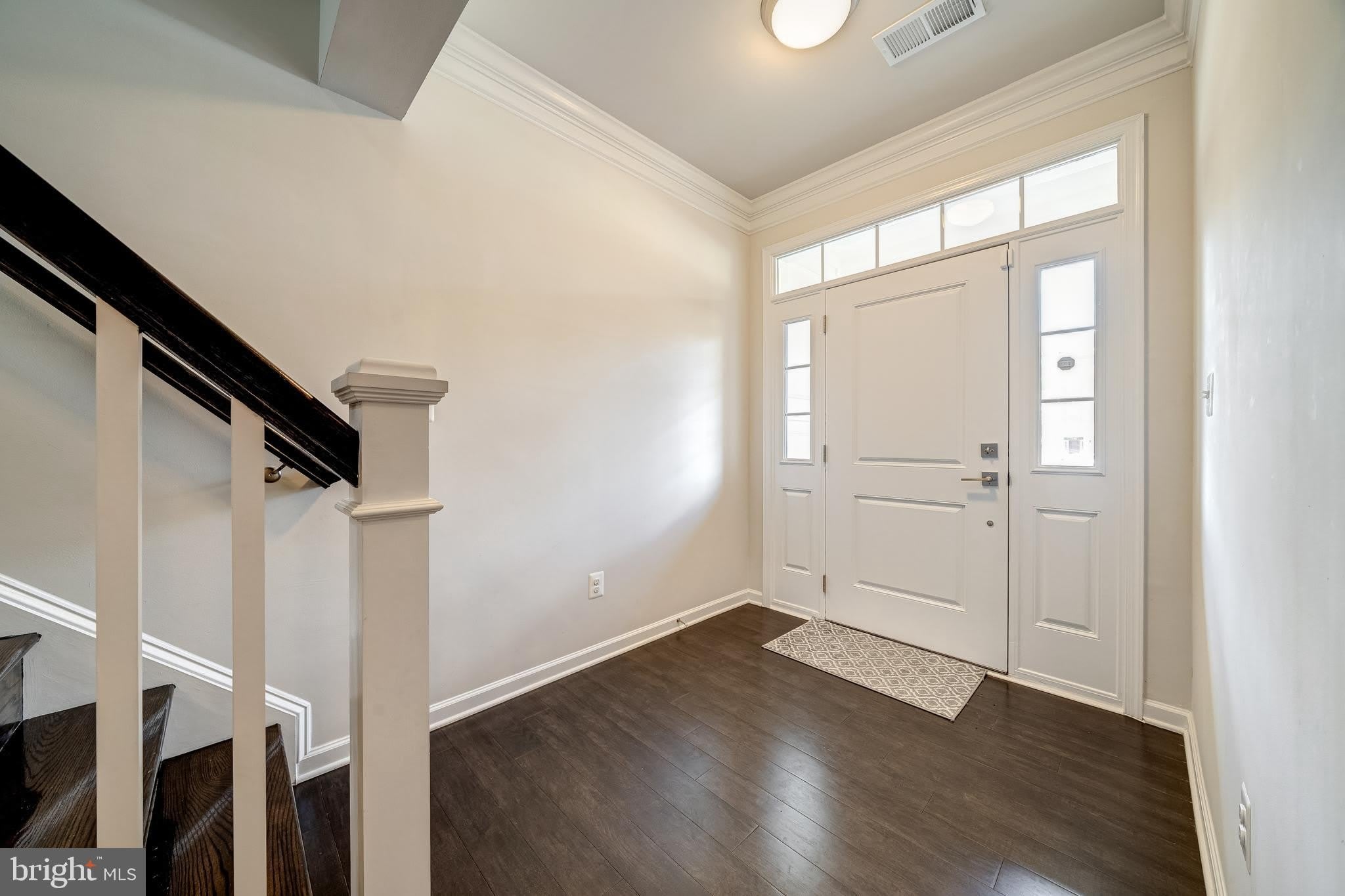 22489 Naugatuck Square – photo 4