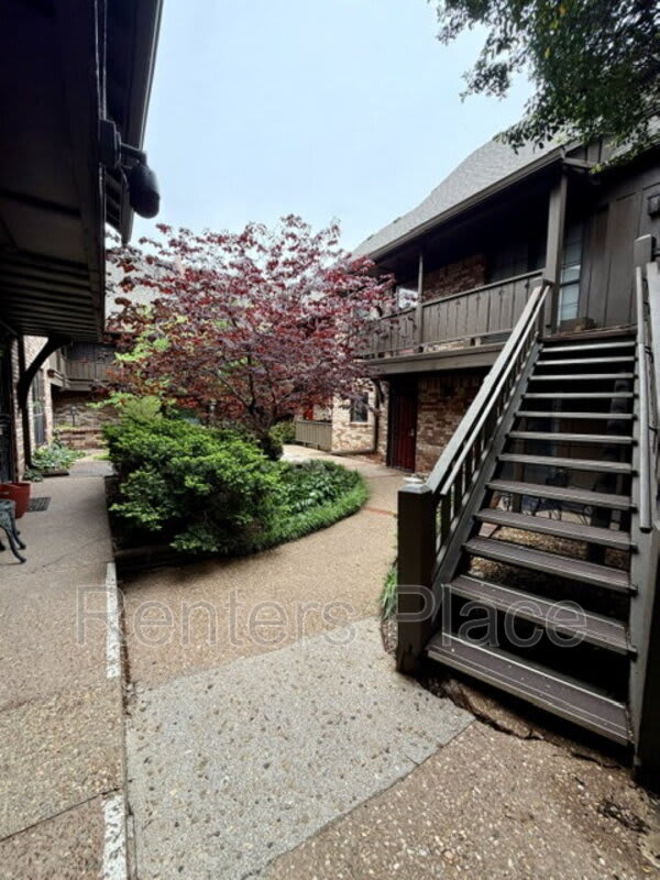 2224 S Boston – photo 2