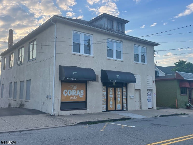 320 S Main St – photo 1