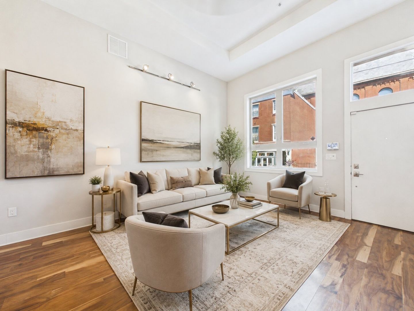 Luxury 23 Ft Wide 3Bed 2 5 Bath Northern Liberties Townhome W Garage Parking Finished Basement Roof Deck – photo 2