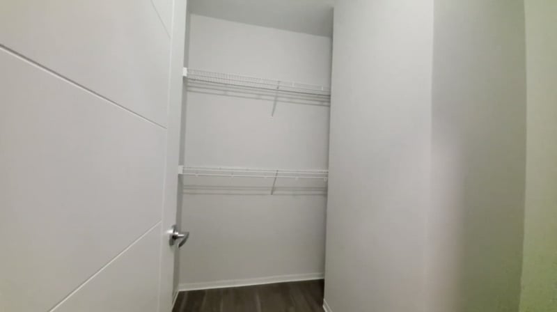 801 W Adams St – photo 5