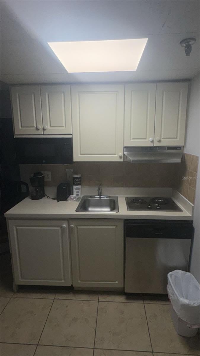 6165 Carrier Dr – photo 4
