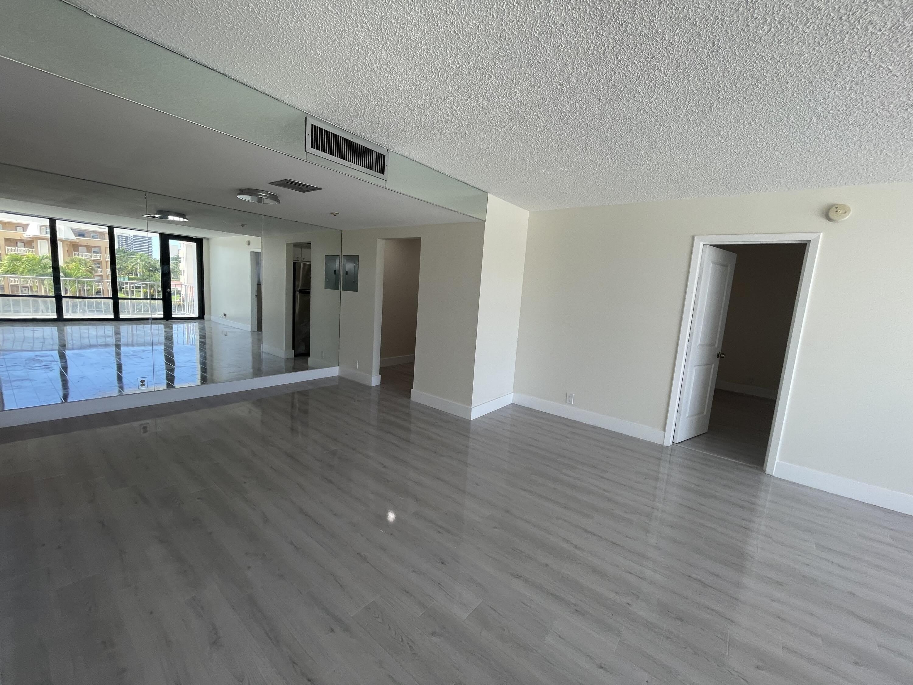 336 Golfview Road – photo 4