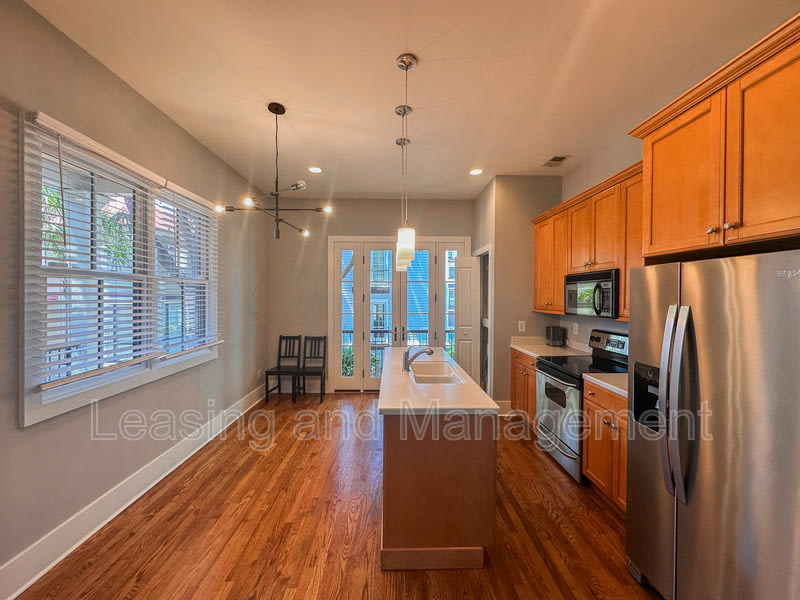 13 Corinne Street – photo 4