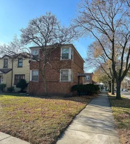8900 S Dauphin Ave – photo 3