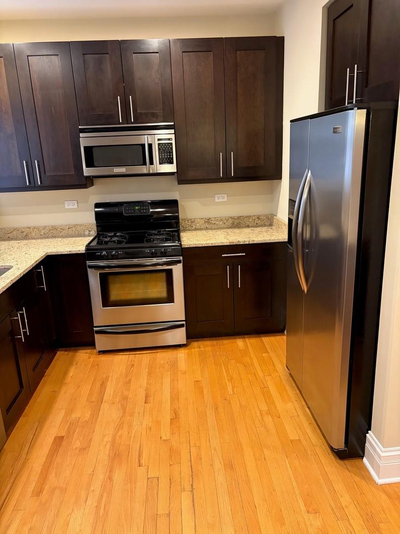 838 Judson Ave. – photo 2