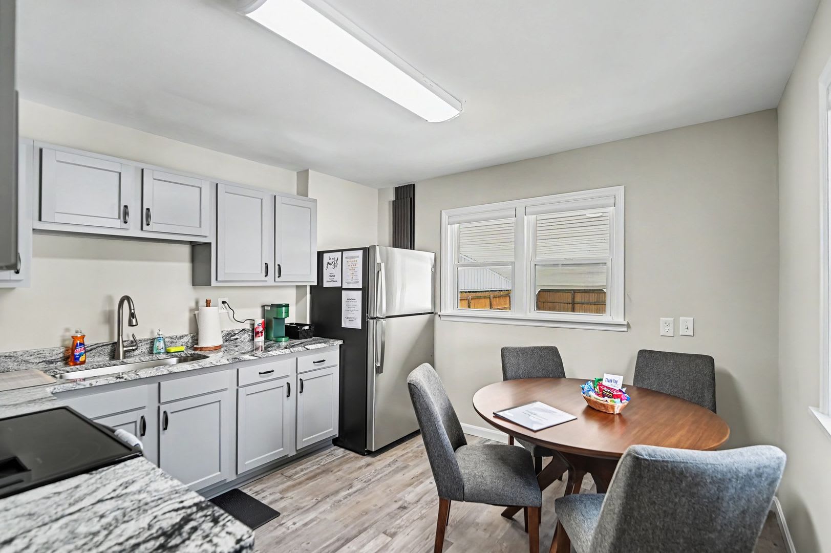 Short Term Furnished Rental – photo 5