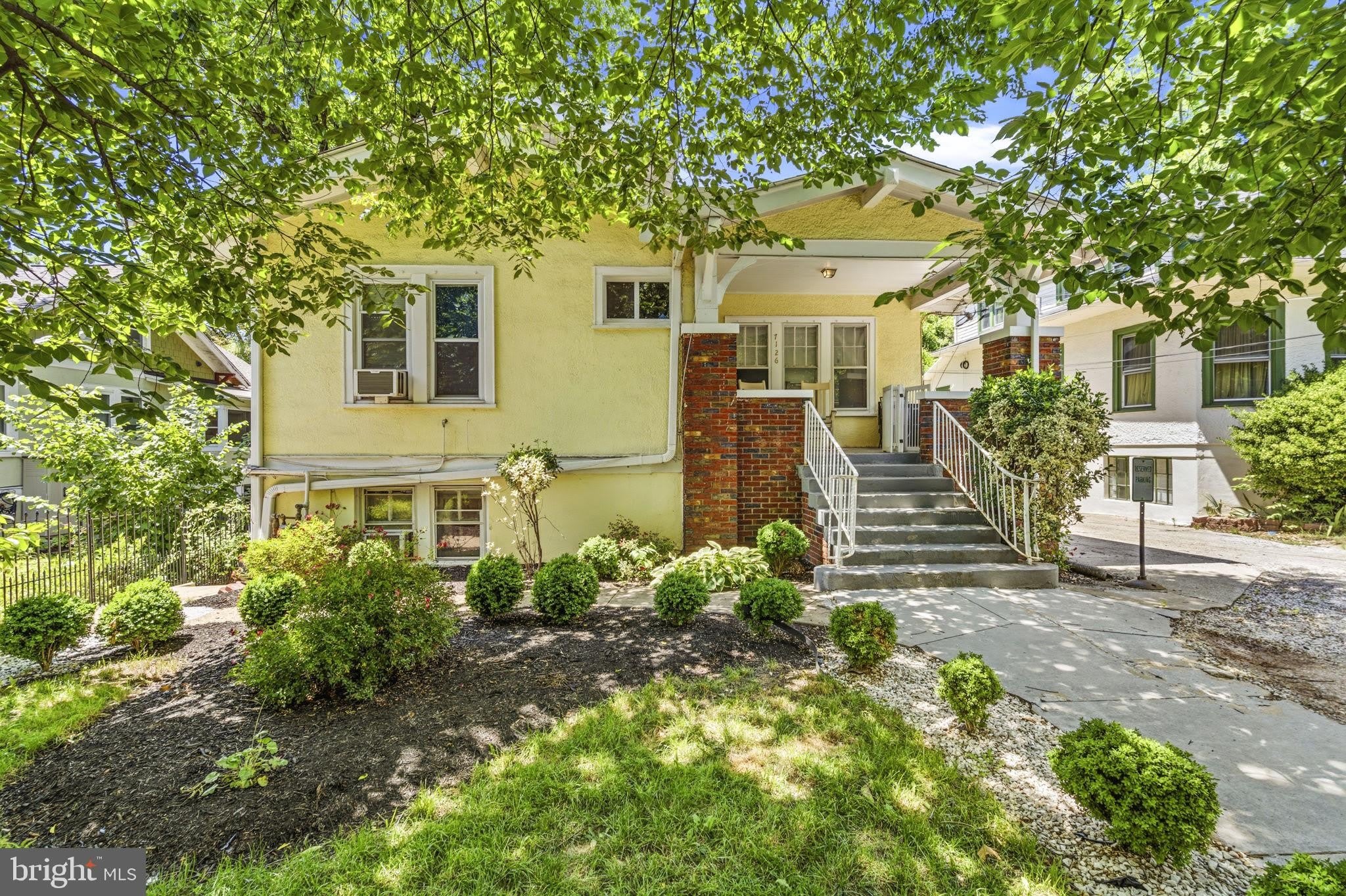 7126 CARROLL Avenue – photo 1