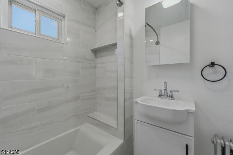 18 John St – photo 4