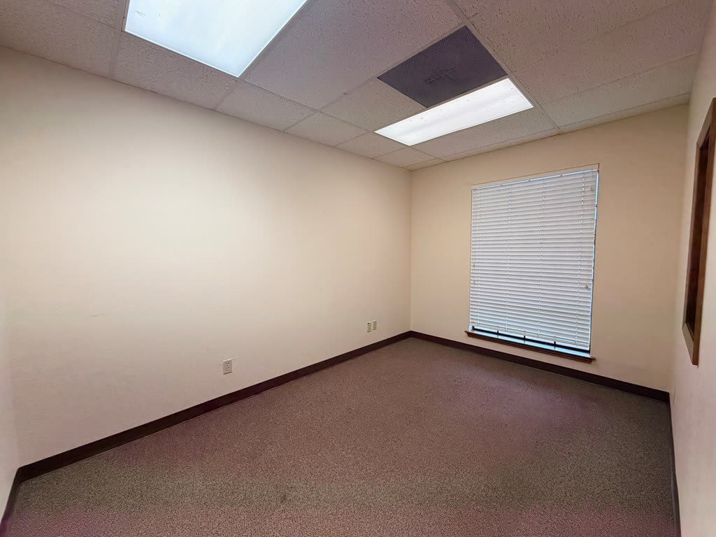874 Harper Rd – photo 4