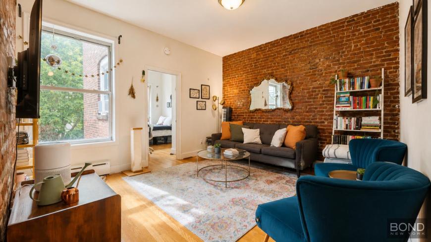 564 Saint Marks Avenue – photo 3