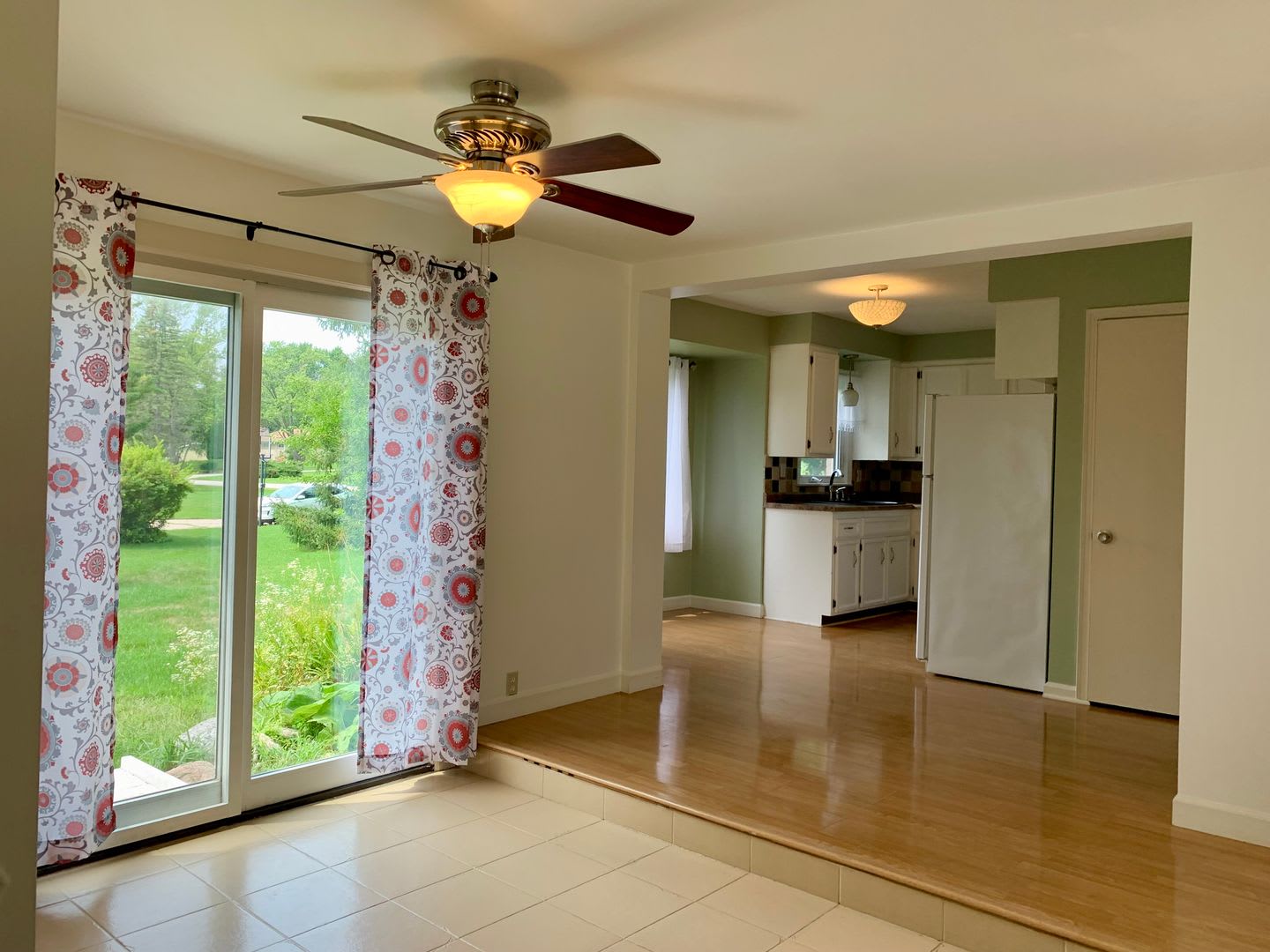3-Bedroom Single Family Brookfield House – photo 3