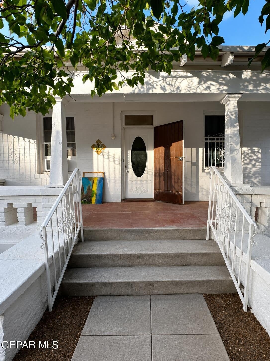 1516 N CAMPBELL Street – photo 2