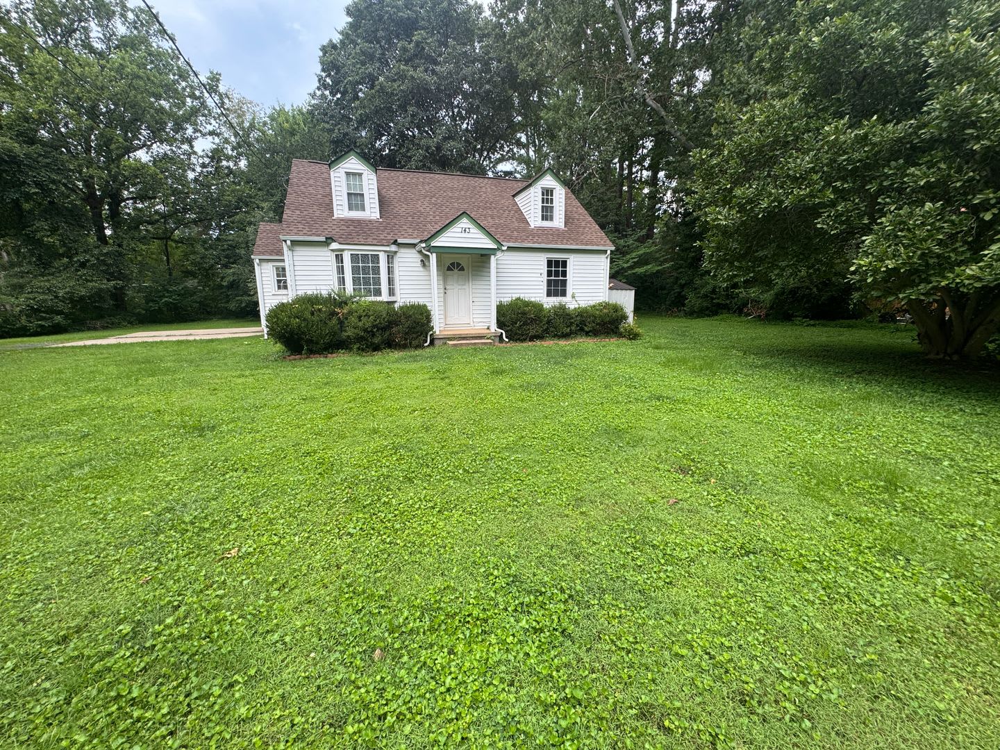 Cozy Cape Cod Minutes To Tbs Quantico Over Half An Acre – photo 3