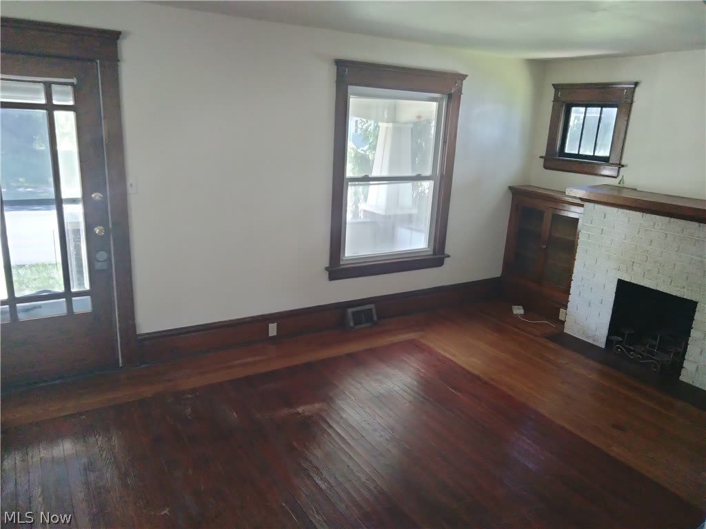949 W Exchange Street – photo 2