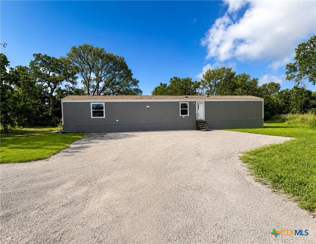 1360 W Highway 71 – photo 1