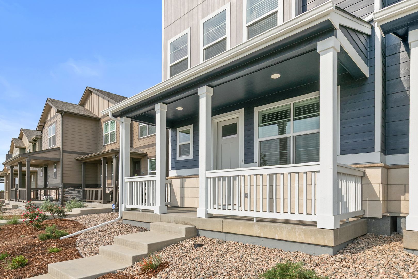 Brand-New 3 Bedroom Townhome in Berthoud – photo 1