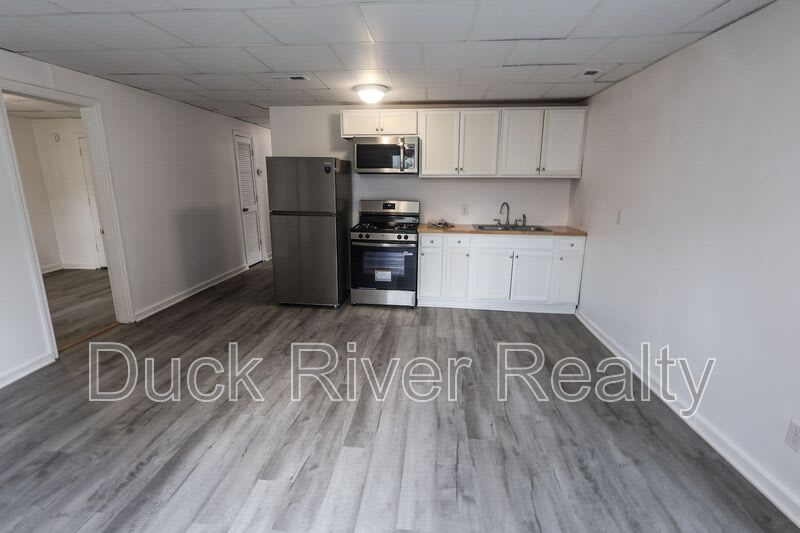 1409 Highland – photo 4
