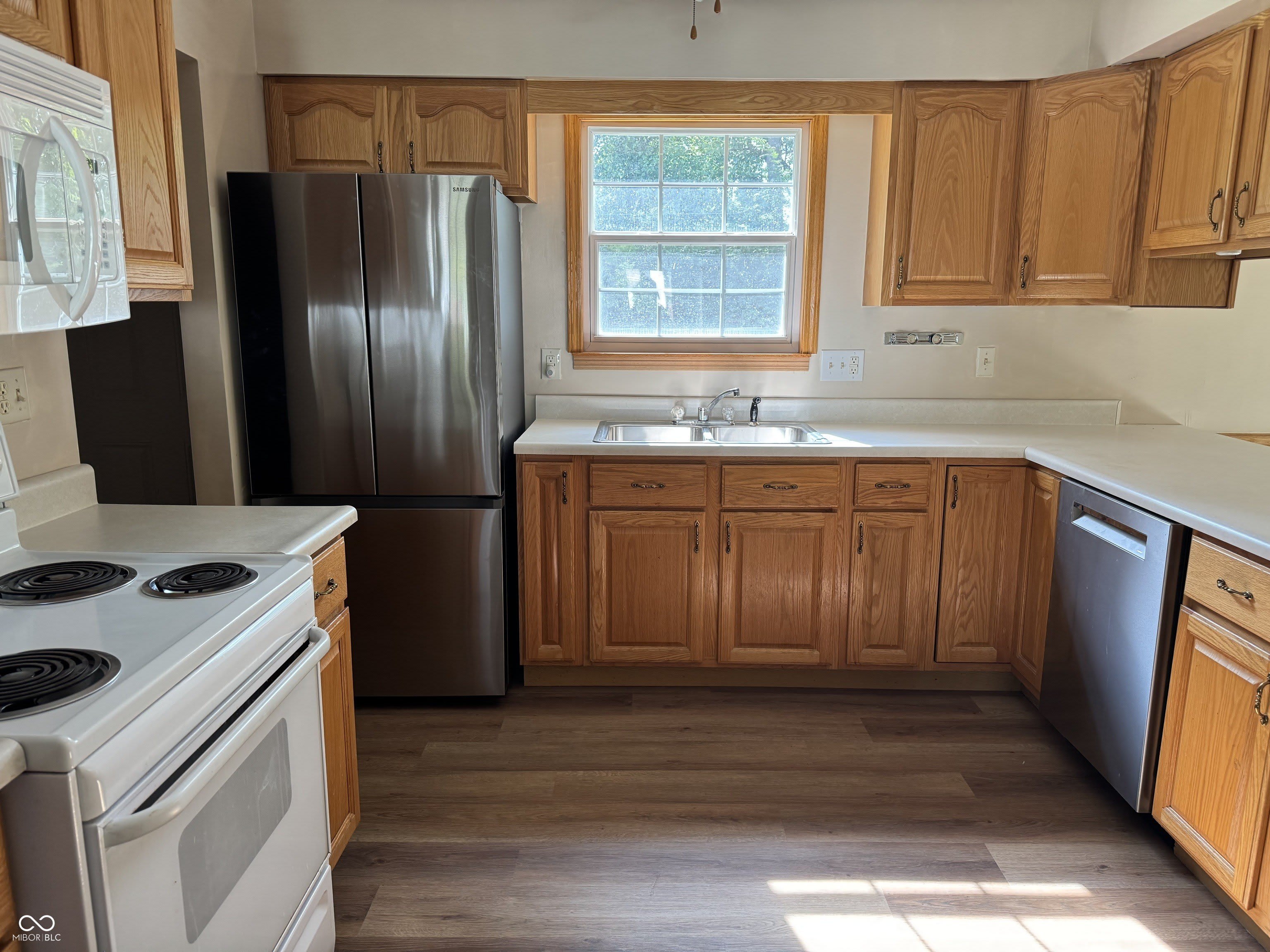 5426 Pappas Drive – photo 5