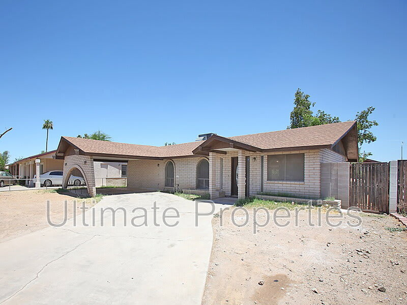 6043 N 71st Ln – photo 1