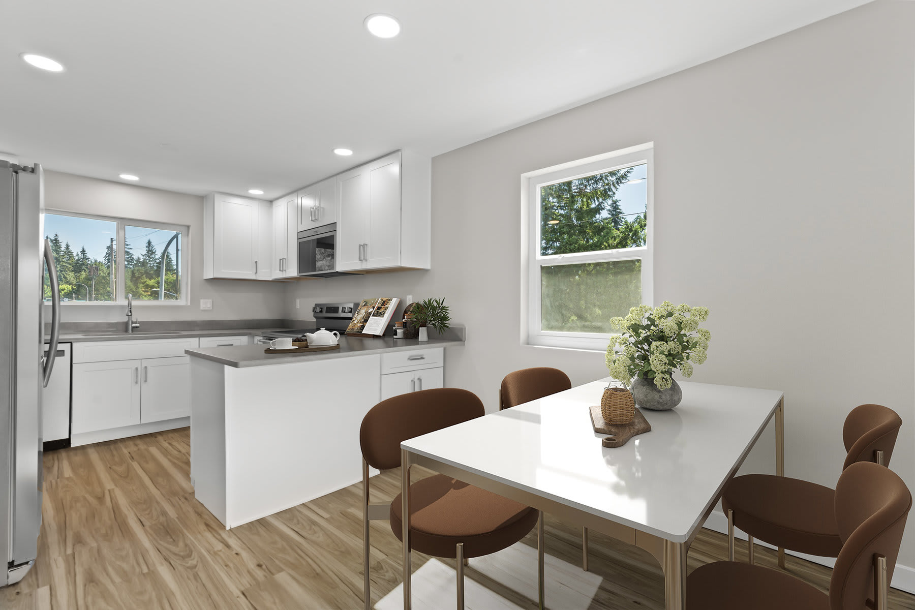 14204 Lake Hills Boulevard – photo 2