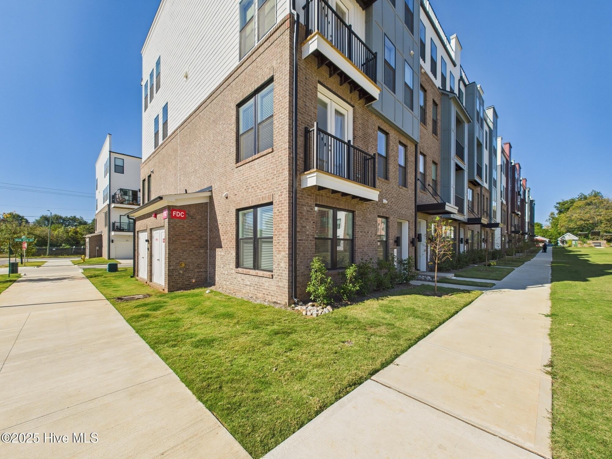 1259 Shaw View Alley – photo 2