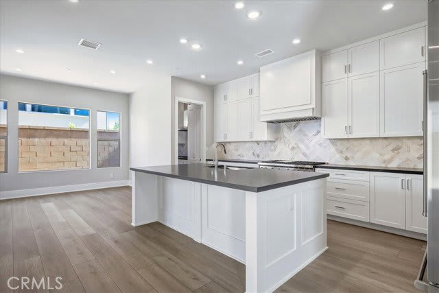 212 Mistwater – photo 4
