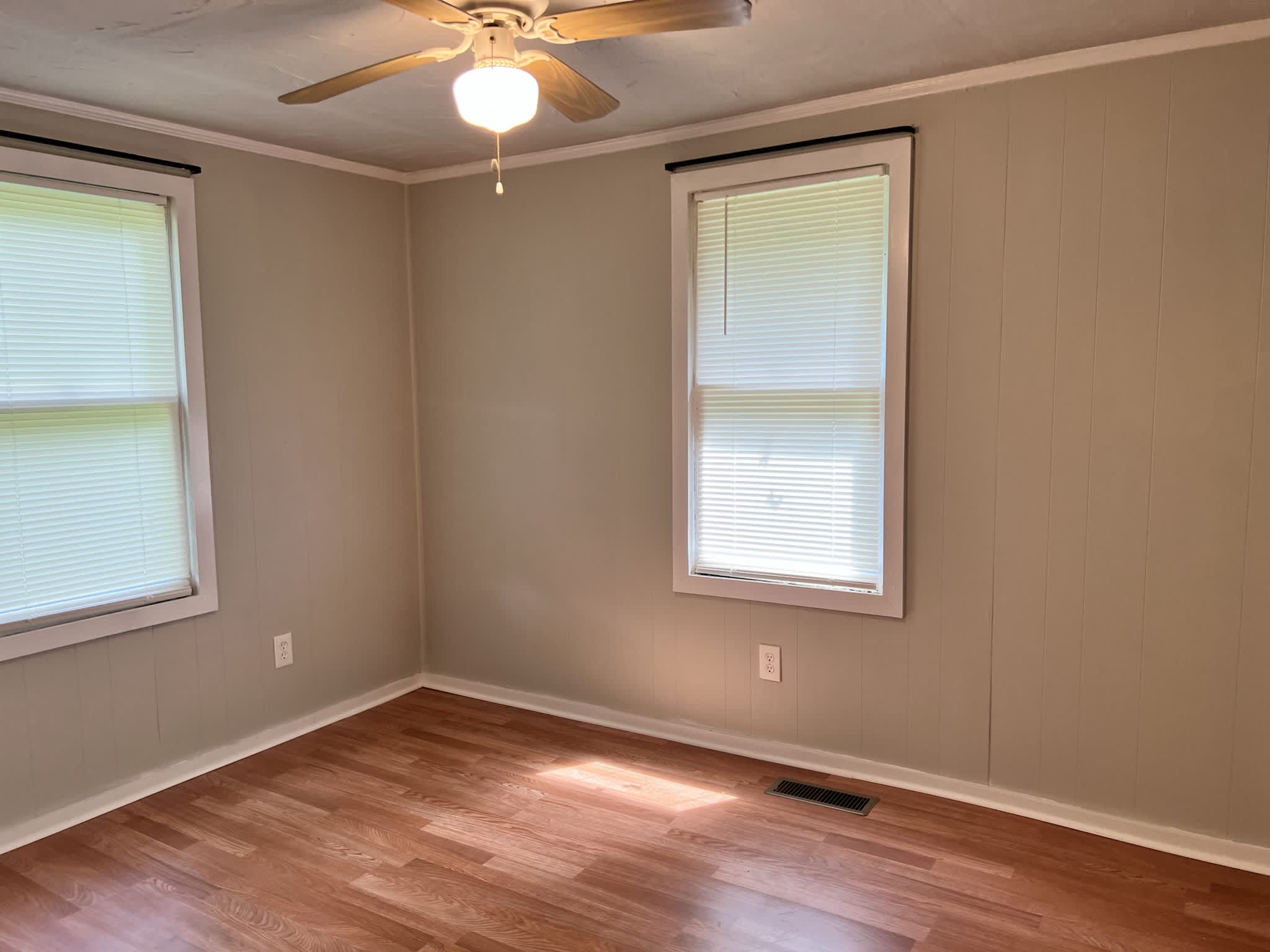 746 Bishop Drive – photo 5